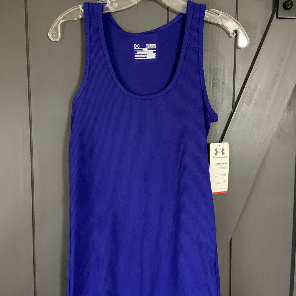 NWT -Under Armour long athletic tank/shirt MEDIUM
